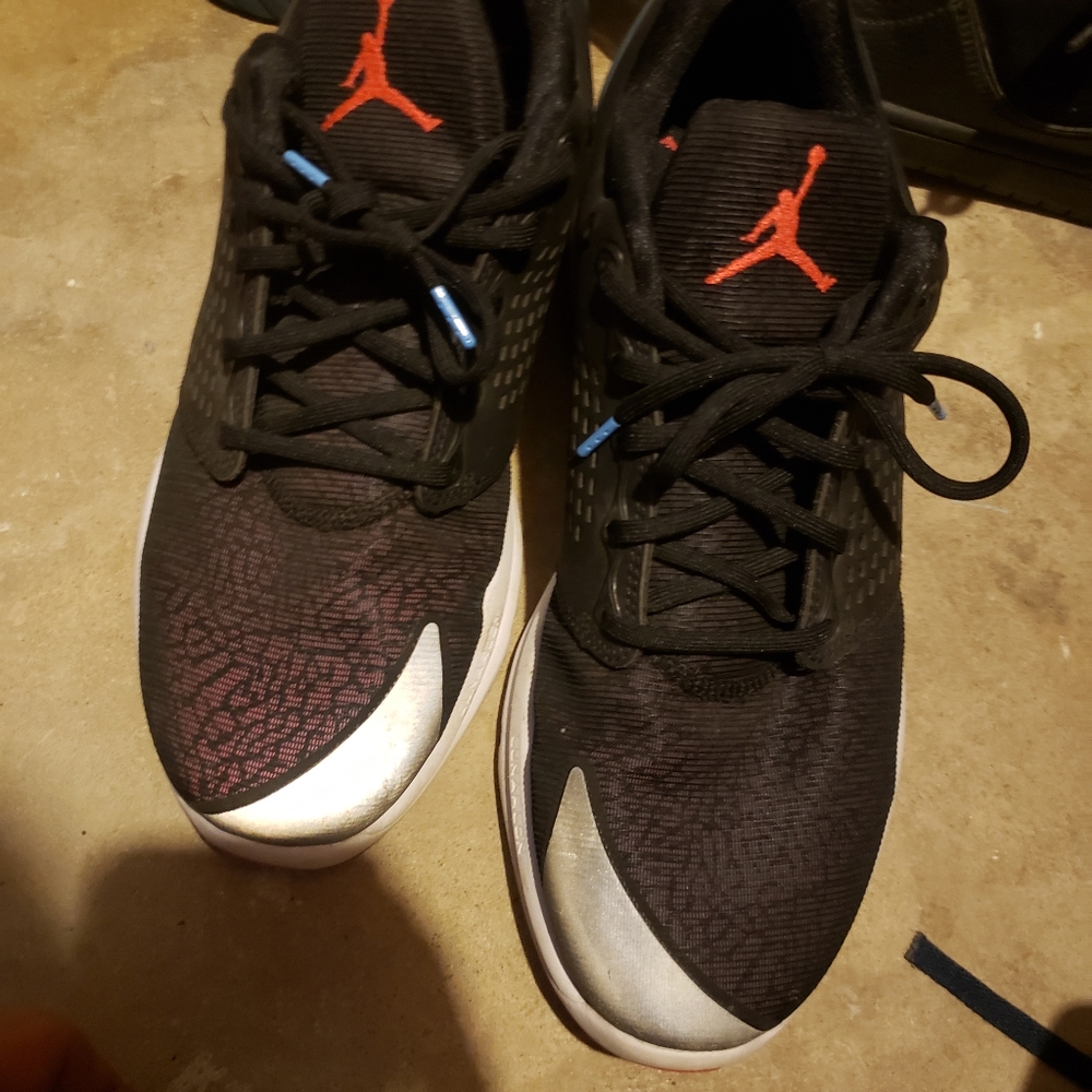 Jordan trainers